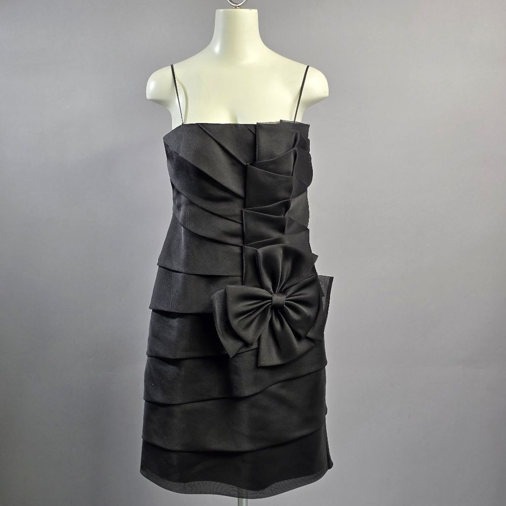 JS Collections Black Strapless Mini Dress with Bow R8